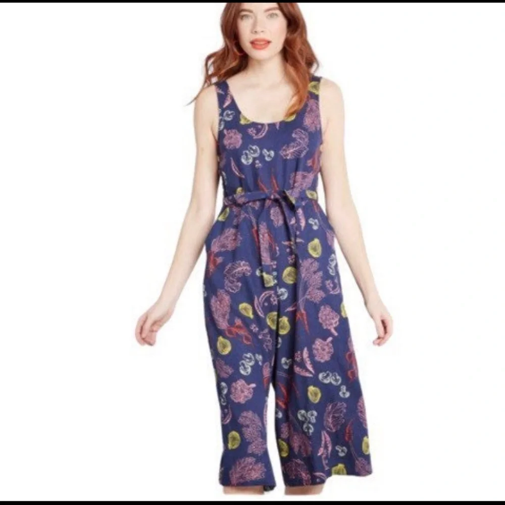 ModCloth Elated All Over cropped Jumpsuit - Picture 3 of 9